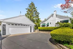 135 Olney Ave, North Providence, RI 02911 - Photo 47