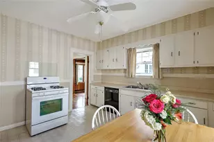 96 Jastram St, Providence, RI 02908 - Photo 21