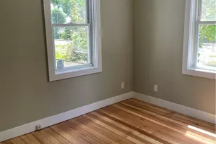 439 Broadway St, Newport, RI 02840 - Photo 13
