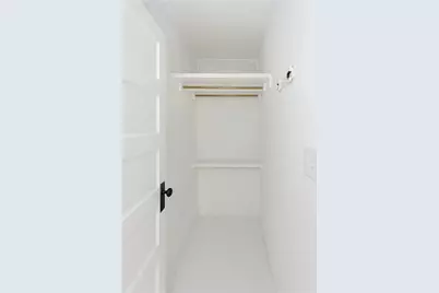 439 Broadway Street #D, Newport, RI 02840 - Photo 9