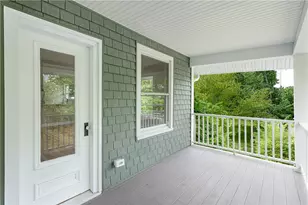 439 Broadway St, Newport, RI 02840 - Photo 21
