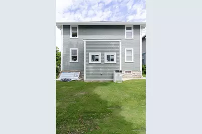 439 Broadway Street #D, Newport, RI 02840 - Photo 23