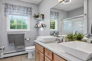 40 Chestnut Grove Ave, Cumberland, RI 02864 - Photo 29