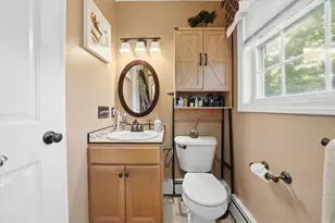 40 Chestnut Grove Ave, Cumberland, RI 02864 - Photo 25