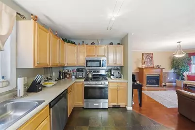 40 Chestnut Grove Avenue, Cumberland, RI 02864 - Photo 15