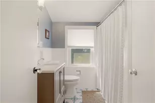 159 Garden City Dr, Cranston, RI 02920 - Photo 21