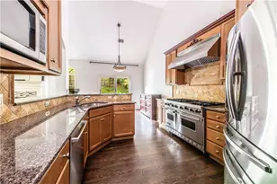4 Hart Pond Dr, North Smithfield, RI 02896 - Photo 11