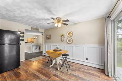 33 Cobb Street, East Providence, RI 02914 - Photo 29