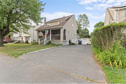 42 Dunbar Avenue, East Providence, RI 02916 - Photo 3