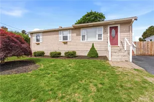 29 Dix Ave, Johnston, RI 02919 - Photo 5