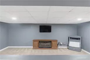 29 Dix Ave, Johnston, RI 02919 - Photo 33
