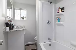 3871 Mendon Rd, Cumberland, RI 02864 - Photo 21
