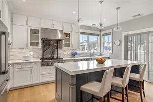 5 Portsmouth Ln, Portsmouth, RI 02871 - Photo 9