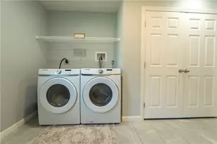 230 Manila Ave, Woonsocket, RI 02985 - Photo 21
