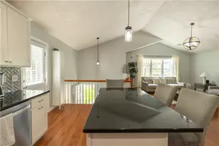 230 Manila Ave, Woonsocket, RI 02985 - Photo 9