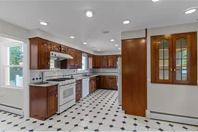 214 Rankin Avenue, Providence, RI 02908 - Photo 9