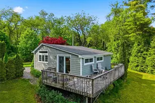 45 Port Ave, South Kingstown, RI 02879 - Photo 5