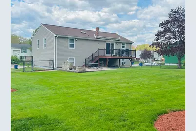 166 Mohawk Drive, Seekonk, MA 02771 - Photo 9