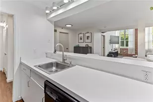 494 Woonasquatucket Ave, North Providence, RI 02911 - Photo 9