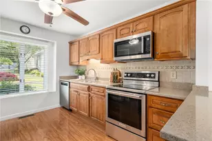 858 Bullocks Point Ave, East Providence, RI 02915 - Photo 7