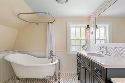81 Mathewson Road, Barrington, RI 02806 - Photo 39