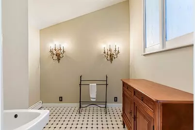 81 Mathewson Road, Barrington, RI 02806 - Photo 27