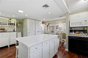 12 Montauk Ave, Westerly, RI 02891 - Photo 17