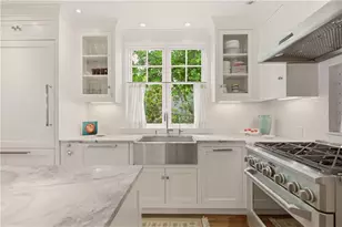 11 Opechee Dr, Barrington, RI 02806 - Photo 15