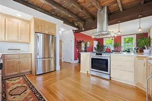 520 East Ave, Pawtucket, RI 02860 - Photo 5
