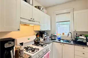 40 Richter St, Providence, RI 02908 - Photo 29