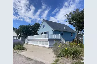 24 Redwood Drive, Narragansett, RI 02882 - Photo 3