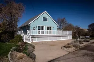 24 Redwood Dr, Narragansett, RI 02882 - Photo 1