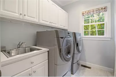 55 Burns Way, East Greenwich, RI 02818 - Photo 17