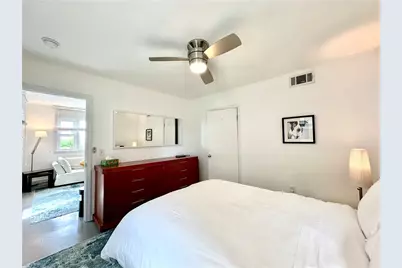 101 Briarwood Avenue #B, Middletown, RI 02842 - Photo 11