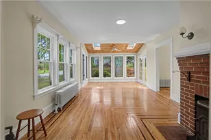50 Longwood Ave, Providence, RI 02908 - Photo 17