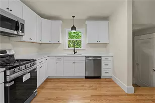 50 Longwood Ave, Providence, RI 02908 - Photo 11