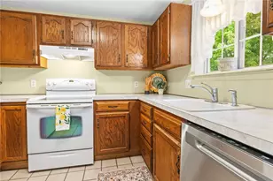 85 Governors Hill, West Warwick, RI 02893 - Photo 11