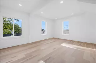 7 Sheffield Ave, Newport, RI 02840 - Photo 29