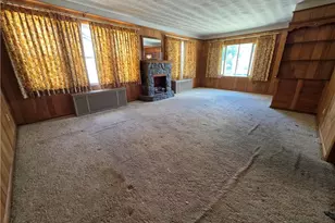 110 Petteys Ave, Providence, RI 02909 - Photo 7