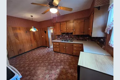 110 Petteys Avenue, Providence, RI 02909 - Photo 9