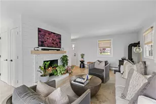 2 Bailey Terrace, Middletown, RI 02842 - Photo 5