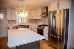 11 Nobert St, Warren, RI 02885 - Photo 3