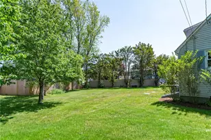 78 Netop Dr, Warwick, RI 02818 - Photo 37