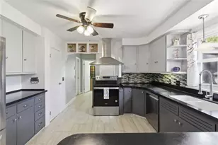 1414 New London Ave, Cranston, RI 02920 - Photo 11