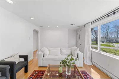 9 Tophill Circle, Cranston, RI 02920 - Photo 5