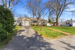 9 Tophill Cir, Cranston, RI 02920 - Photo 39