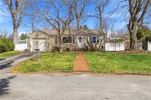 9 Tophill Cir, Cranston, RI 02920 - Photo 37