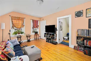 54 Barton St, Providence, RI 02909 - Photo 21