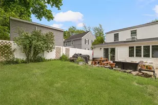 25 Farm St, Cranston, RI 02920 - Photo 43