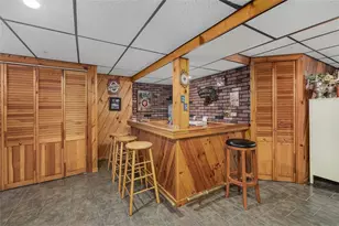 25 Farm St, Cranston, RI 02920 - Photo 33